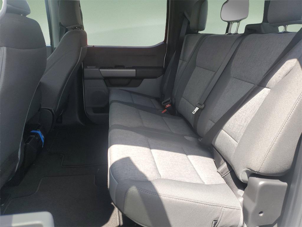 new 2025 Ford F-250 car, priced at $55,915
