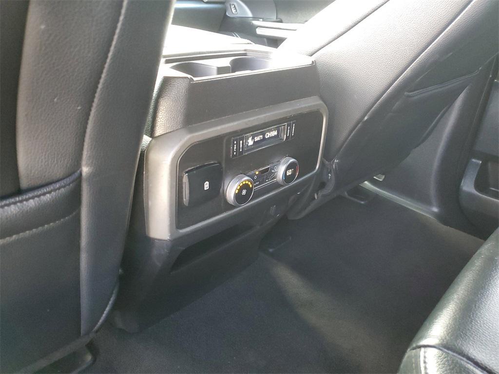 used 2019 Ford Expedition car, priced at $23,033