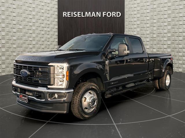 new 2024 Ford F-350 car, priced at $67,234