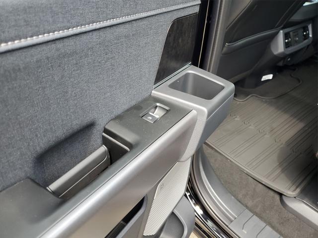 new 2025 Ford F-350 car, priced at $82,566