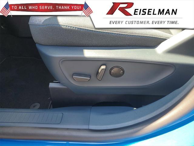 new 2025 Ford Maverick car, priced at $35,012