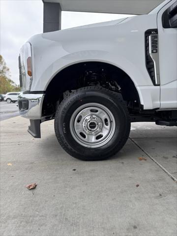 new 2024 Ford F-250 car, priced at $47,250