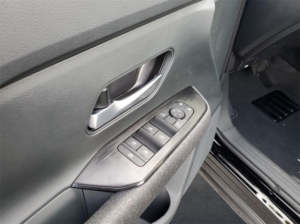 used 2025 Nissan Kicks car, priced at $23,544