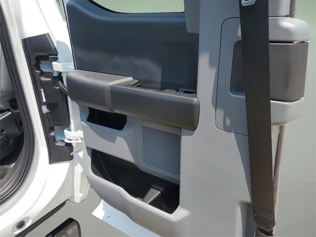 new 2025 Ford F-350 car, priced at $56,508