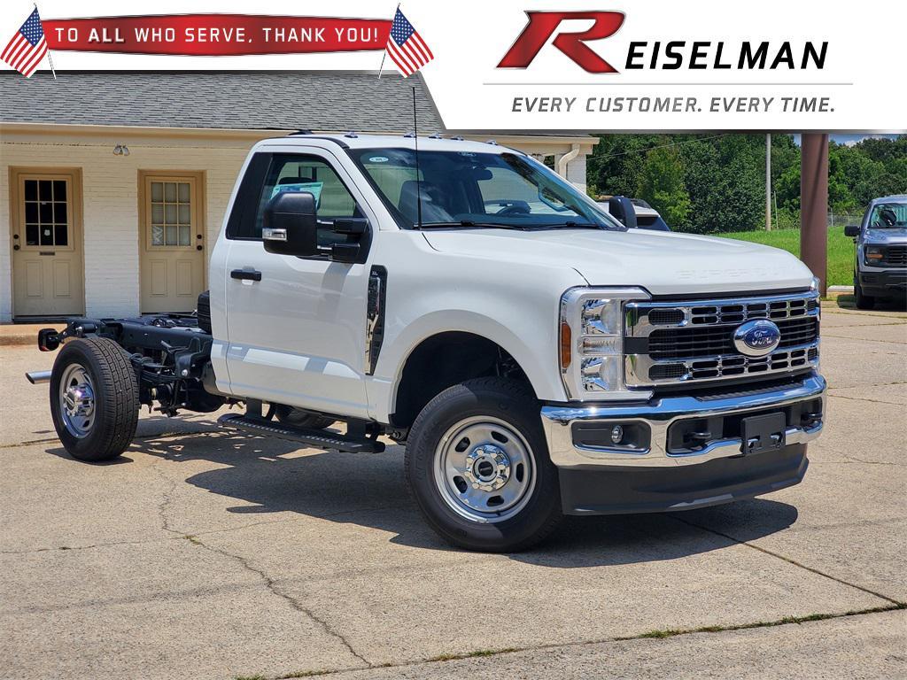 new 2025 Ford F-350 car, priced at $56,508