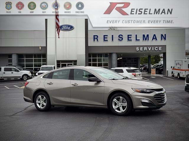 used 2022 Chevrolet Malibu car, priced at $20,614