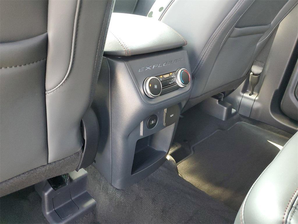 new 2025 Ford Explorer car, priced at $41,908