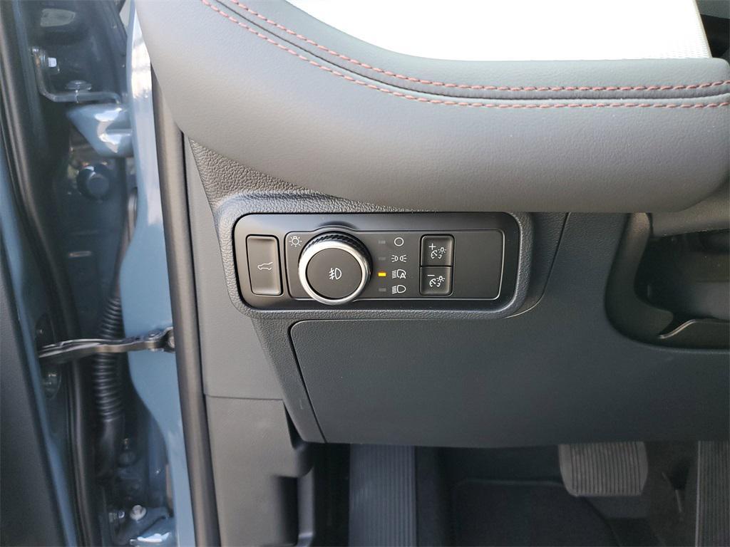 new 2025 Ford Explorer car, priced at $41,908