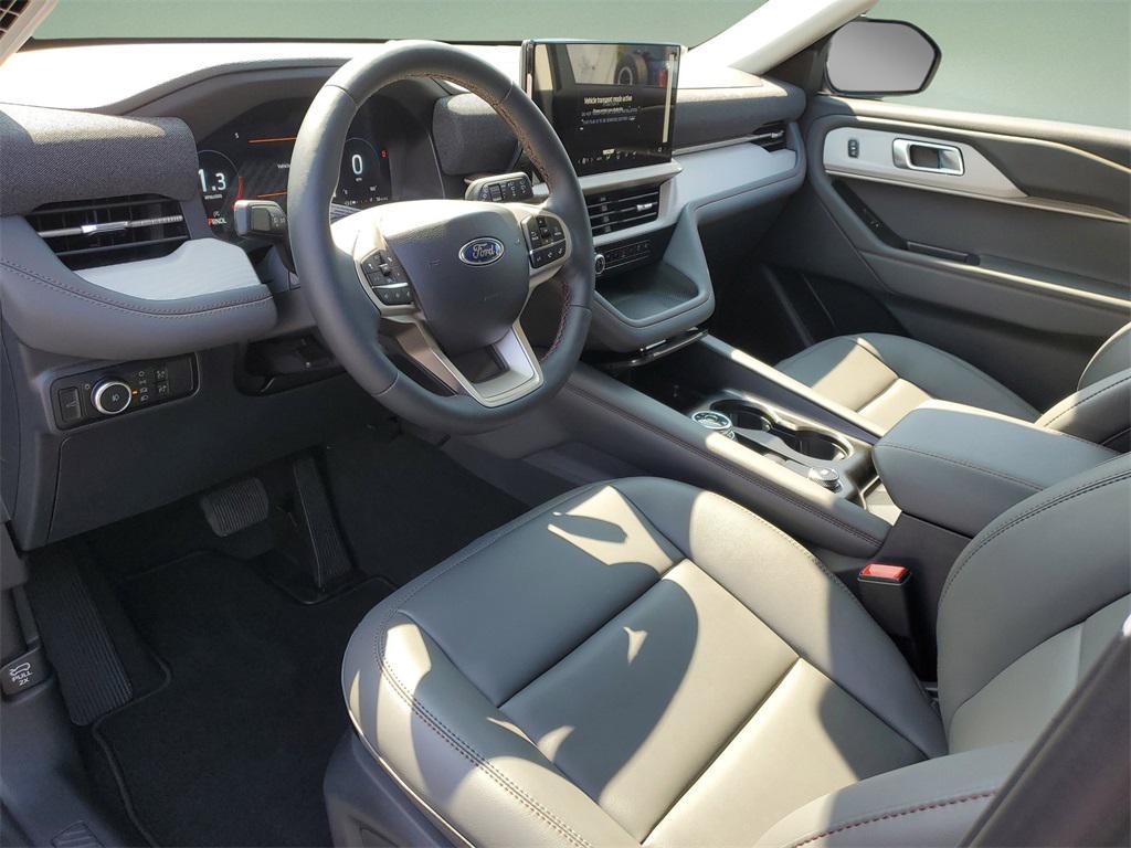 new 2025 Ford Explorer car, priced at $41,908