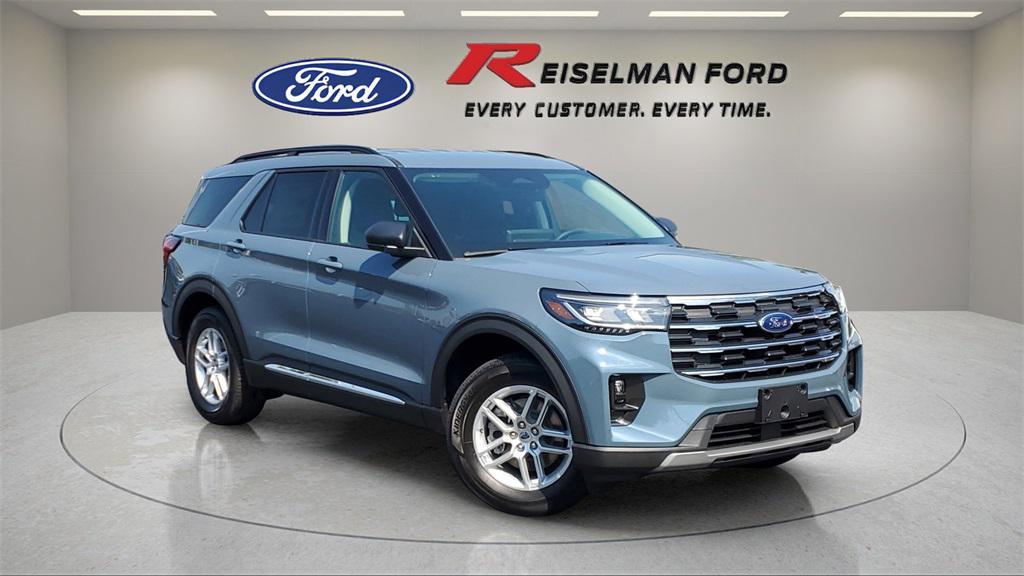 new 2025 Ford Explorer car, priced at $41,908