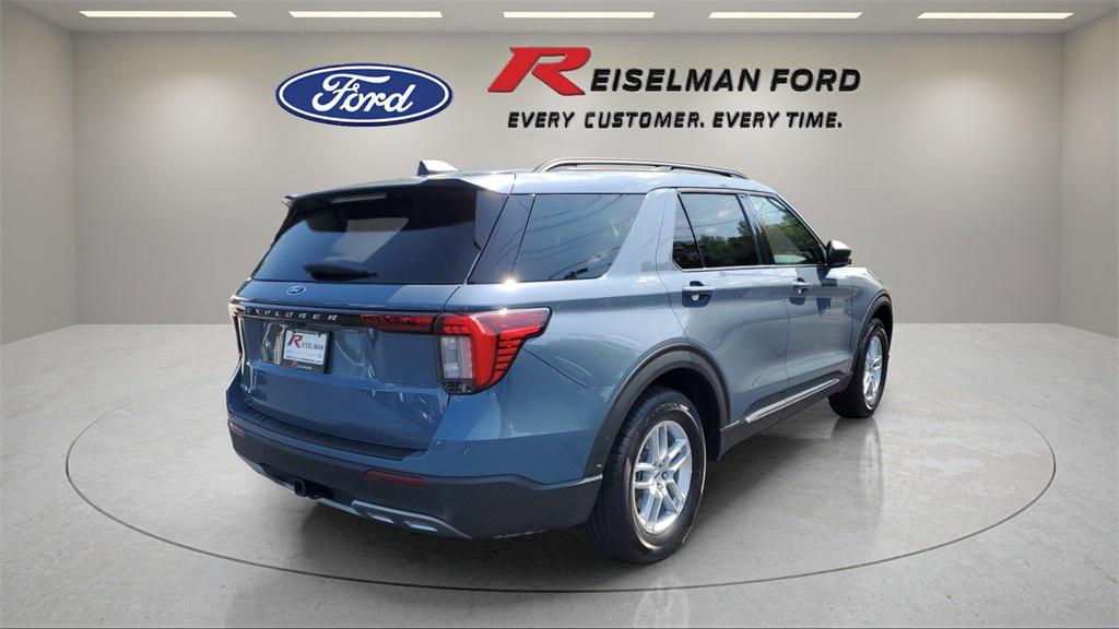new 2025 Ford Explorer car, priced at $41,908