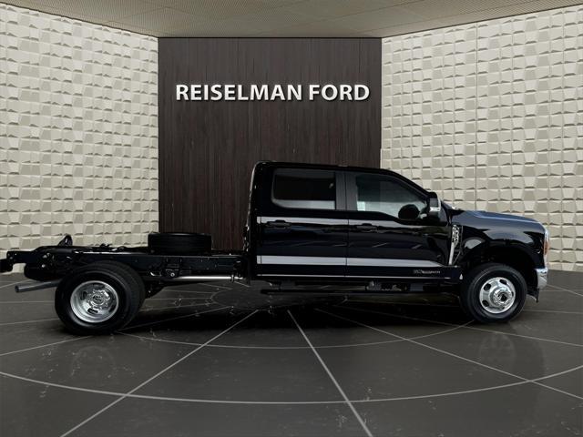 new 2024 Ford F-350 car, priced at $65,695