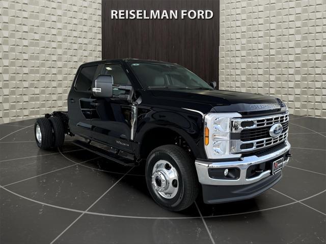 new 2024 Ford F-350 car, priced at $65,695