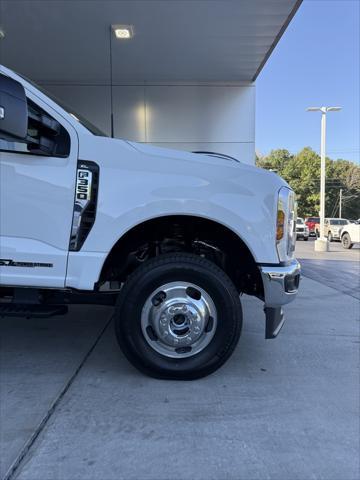 new 2024 Ford F-350 car, priced at $65,872