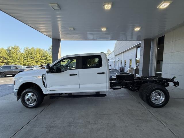 new 2024 Ford F-350 car, priced at $65,872