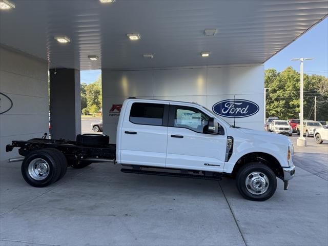 new 2024 Ford F-350 car, priced at $65,872