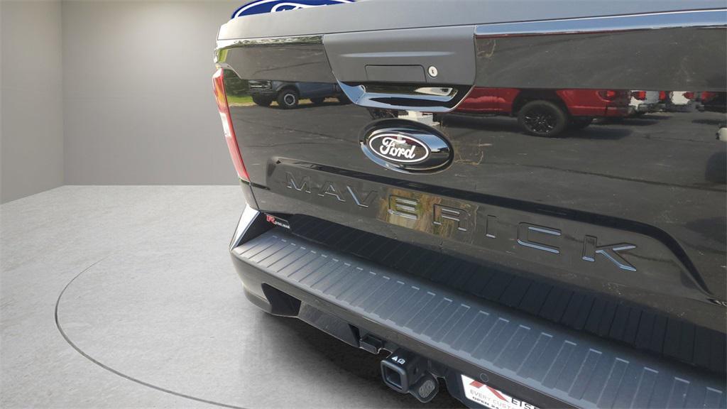 new 2025 Ford Maverick car, priced at $35,847