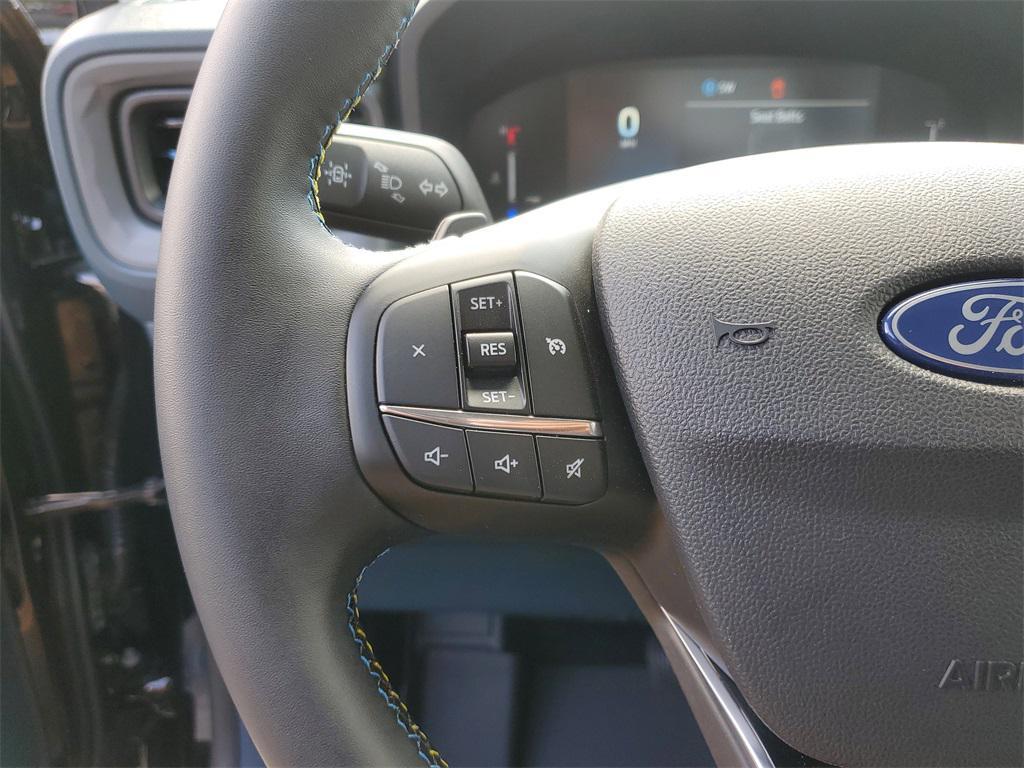 new 2025 Ford Maverick car, priced at $35,847