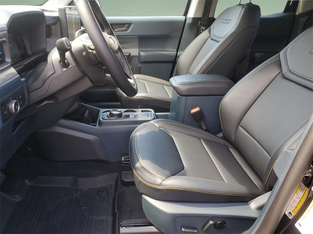 new 2025 Ford Maverick car, priced at $35,847
