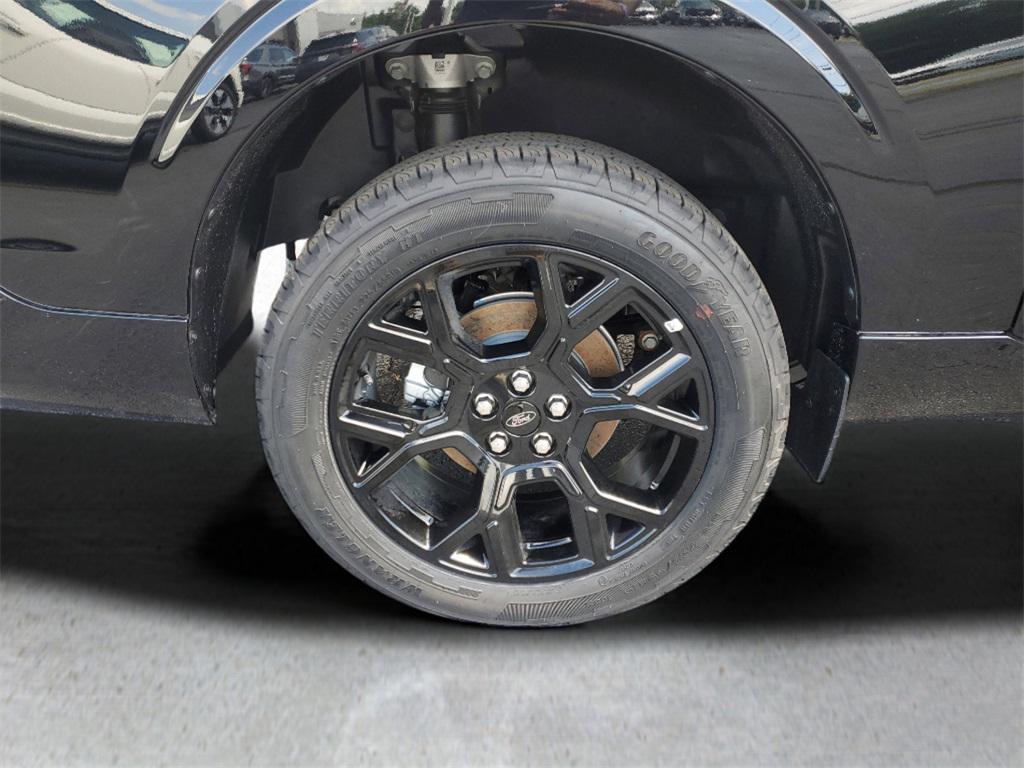 new 2025 Ford Maverick car, priced at $35,847