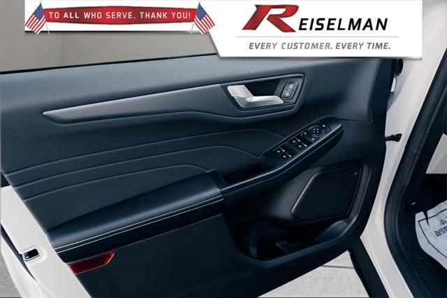 new 2024 Ford Escape PHEV car, priced at $33,203
