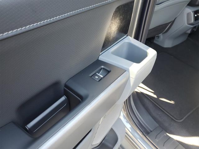 new 2025 Ford F-150 Lightning car, priced at $66,806