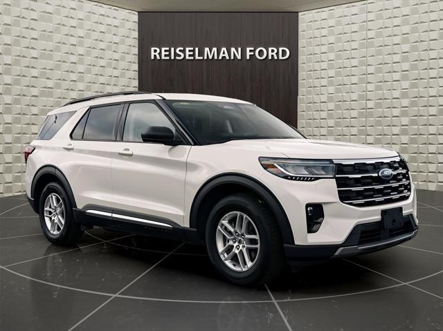 new 2025 Ford Explorer car, priced at $43,595