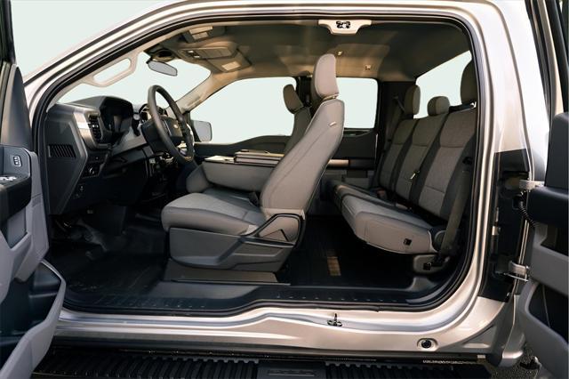 new 2025 Ford F-150 car, priced at $46,664