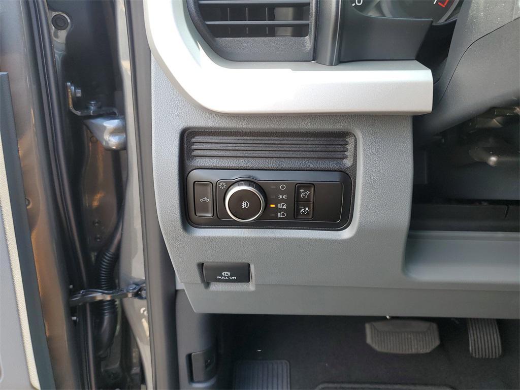 new 2025 Ford F-350 car, priced at $57,143