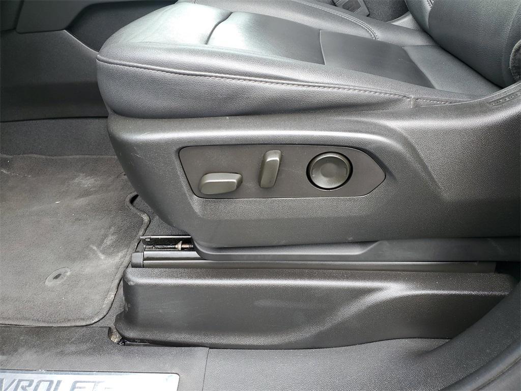 used 2023 Chevrolet Tahoe car, priced at $43,337