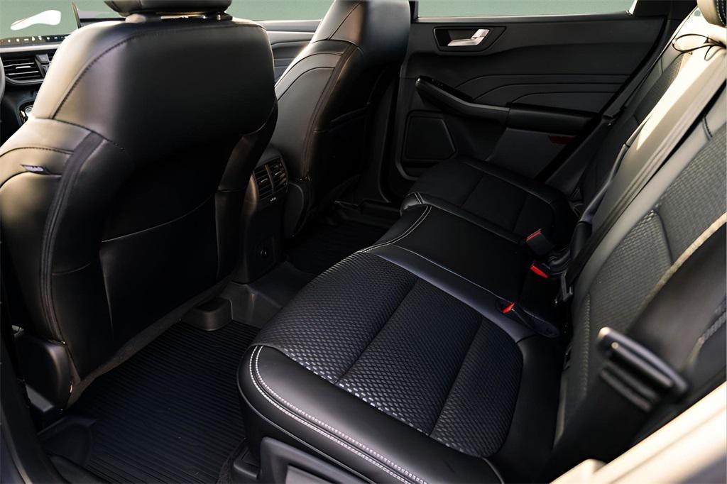 new 2024 Ford Escape PHEV car, priced at $32,210