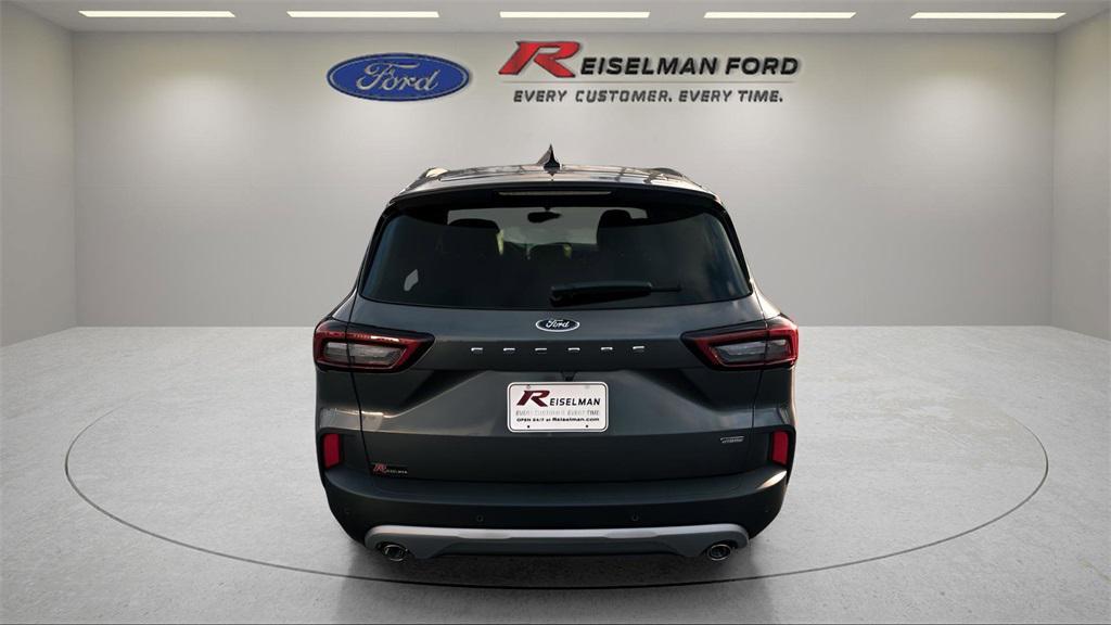 new 2024 Ford Escape PHEV car, priced at $32,210