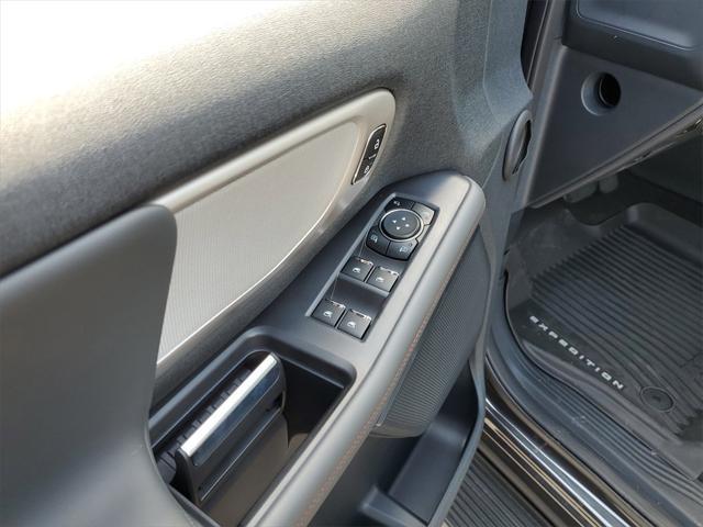 new 2025 Ford Expedition car, priced at $70,883