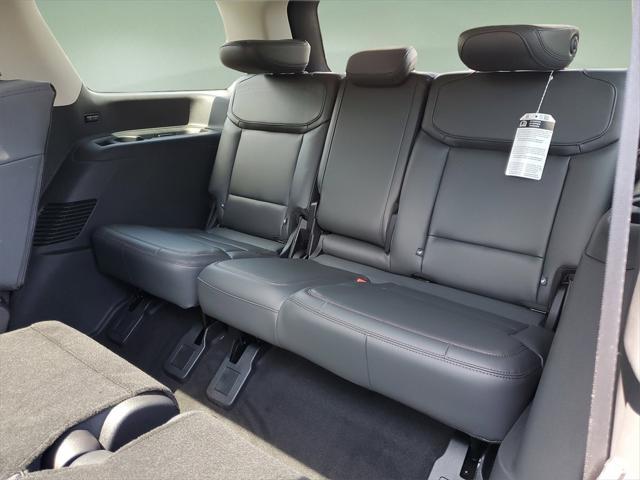 new 2025 Ford Expedition car, priced at $70,883
