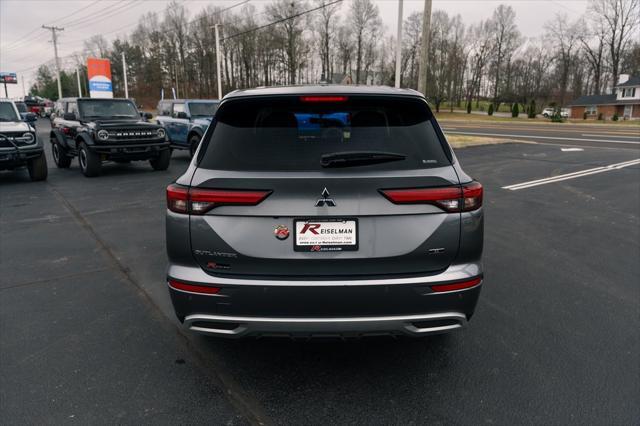 used 2023 Mitsubishi Outlander car, priced at $24,971