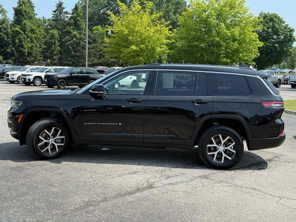 used 2023 Jeep Grand Cherokee L car, priced at $36,500