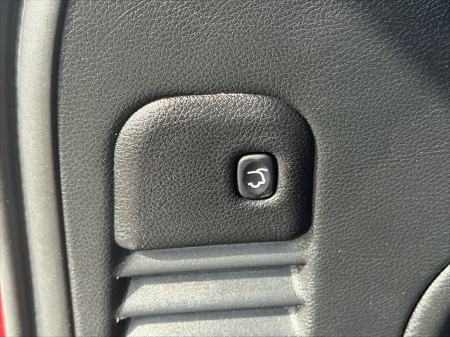 used 2021 Jeep Grand Cherokee car, priced at $29,901