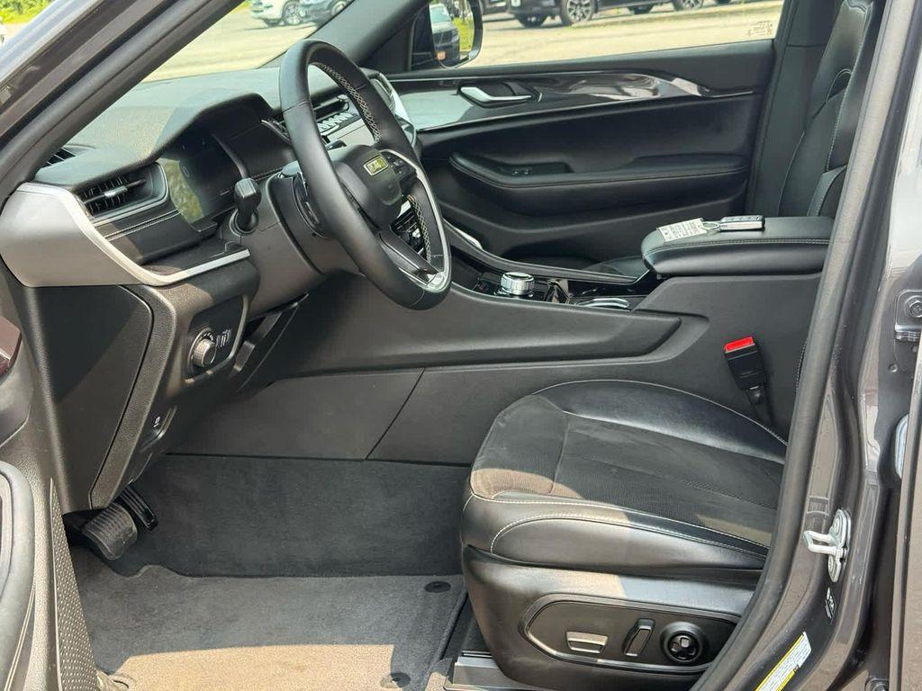 used 2022 Jeep Grand Cherokee L car, priced at $33,999