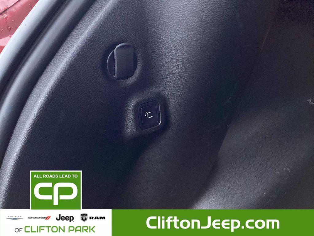 used 2022 Jeep Compass car, priced at $22,480