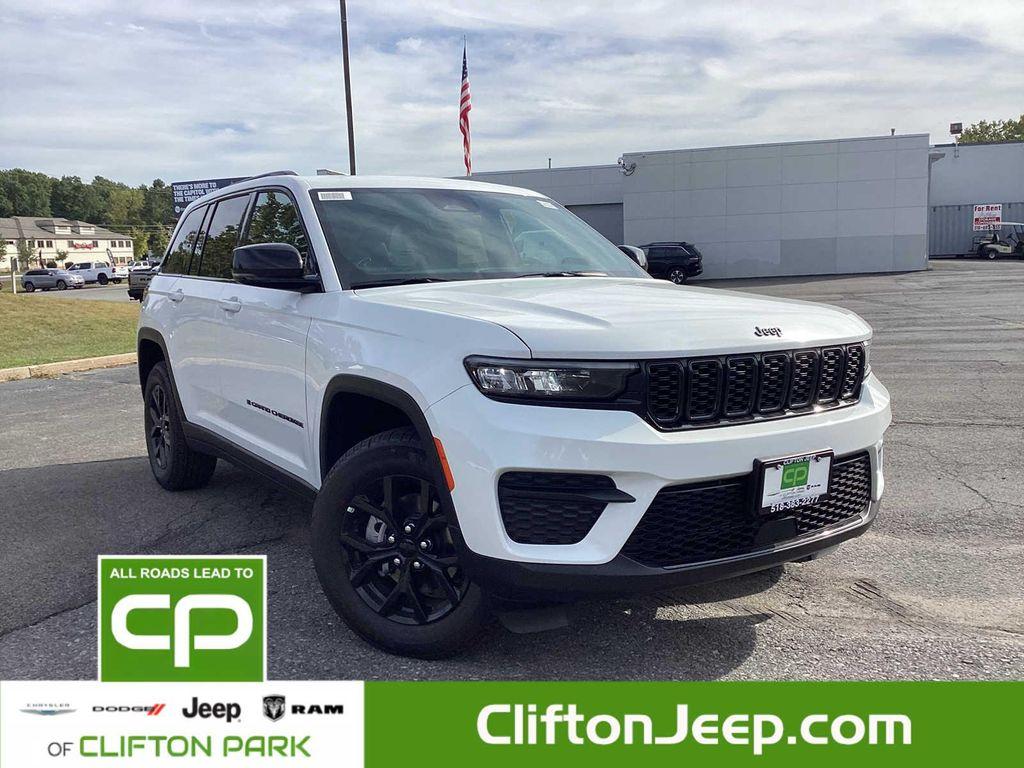 new 2025 Jeep Grand Cherokee car, priced at $38,277