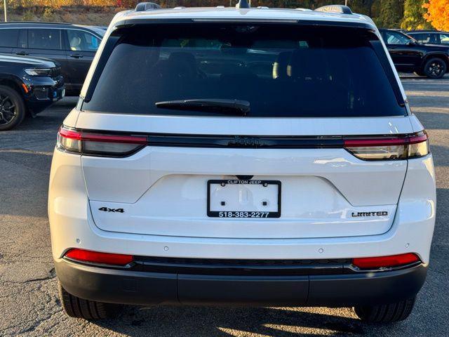 new 2025 Jeep Grand Cherokee car, priced at $55,860