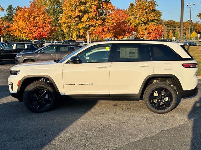 new 2025 Jeep Grand Cherokee car, priced at $55,860