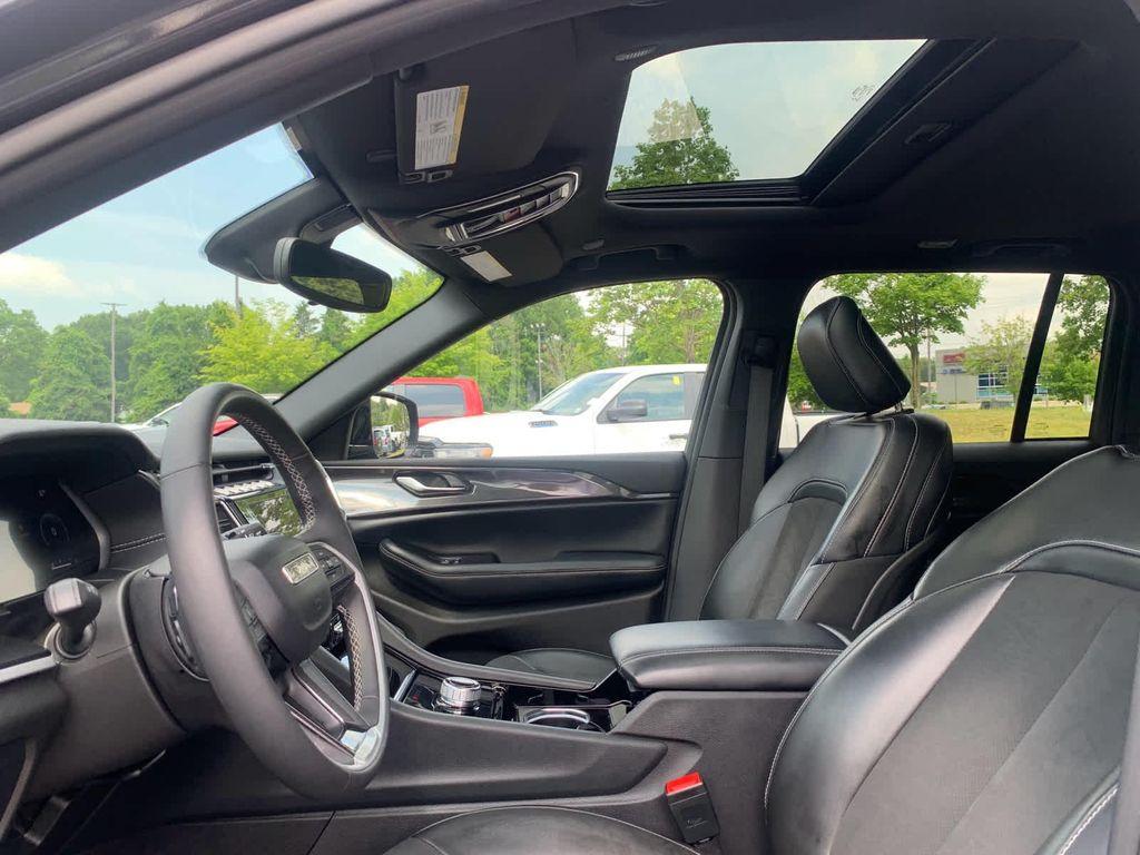 used 2023 Jeep Grand Cherokee car, priced at $34,933