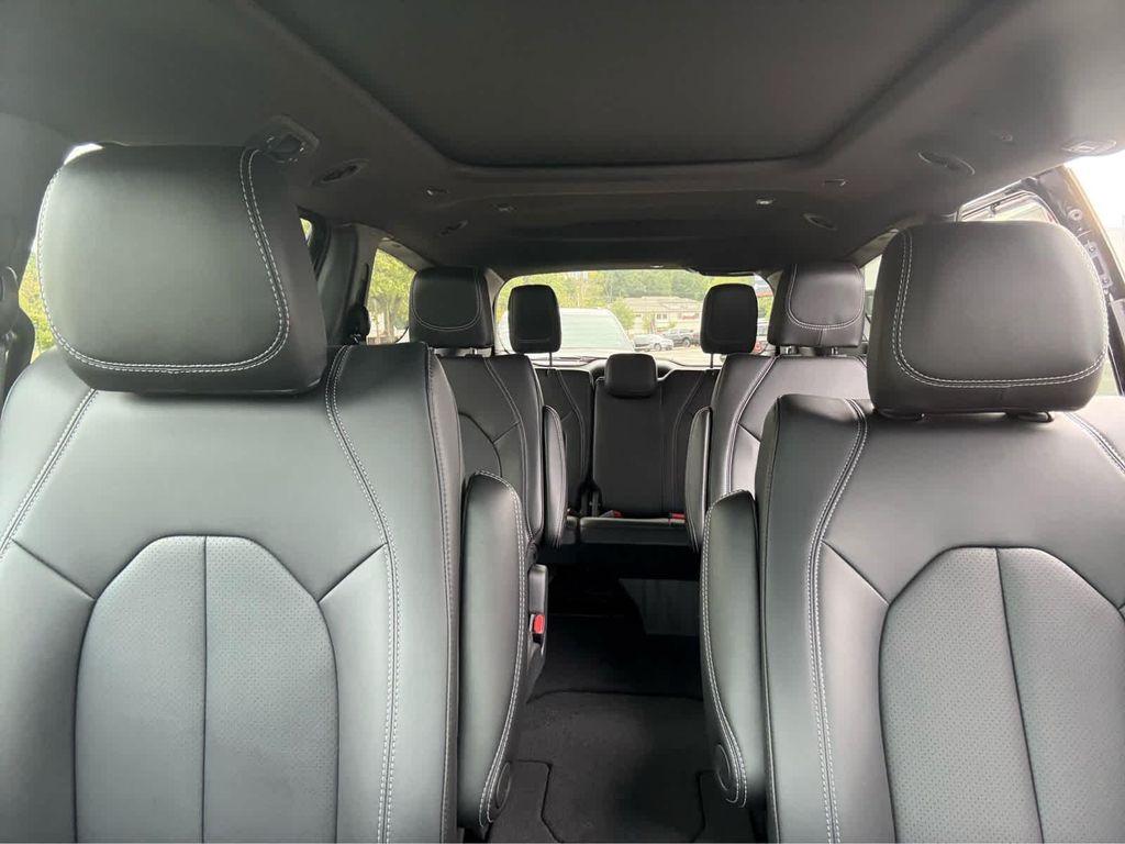 new 2026 Chrysler Pacifica car, priced at $39,918