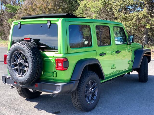 new 2025 Jeep Wrangler car, priced at $51,781