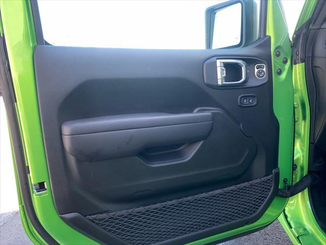 new 2025 Jeep Wrangler car, priced at $51,781