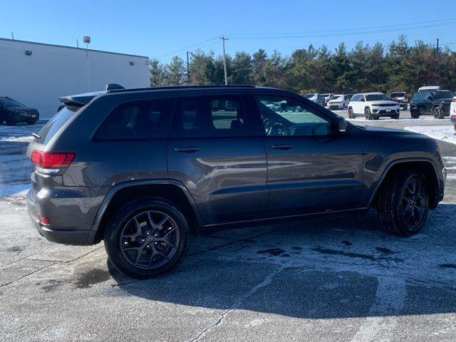 used 2021 Jeep Grand Cherokee car, priced at $31,670