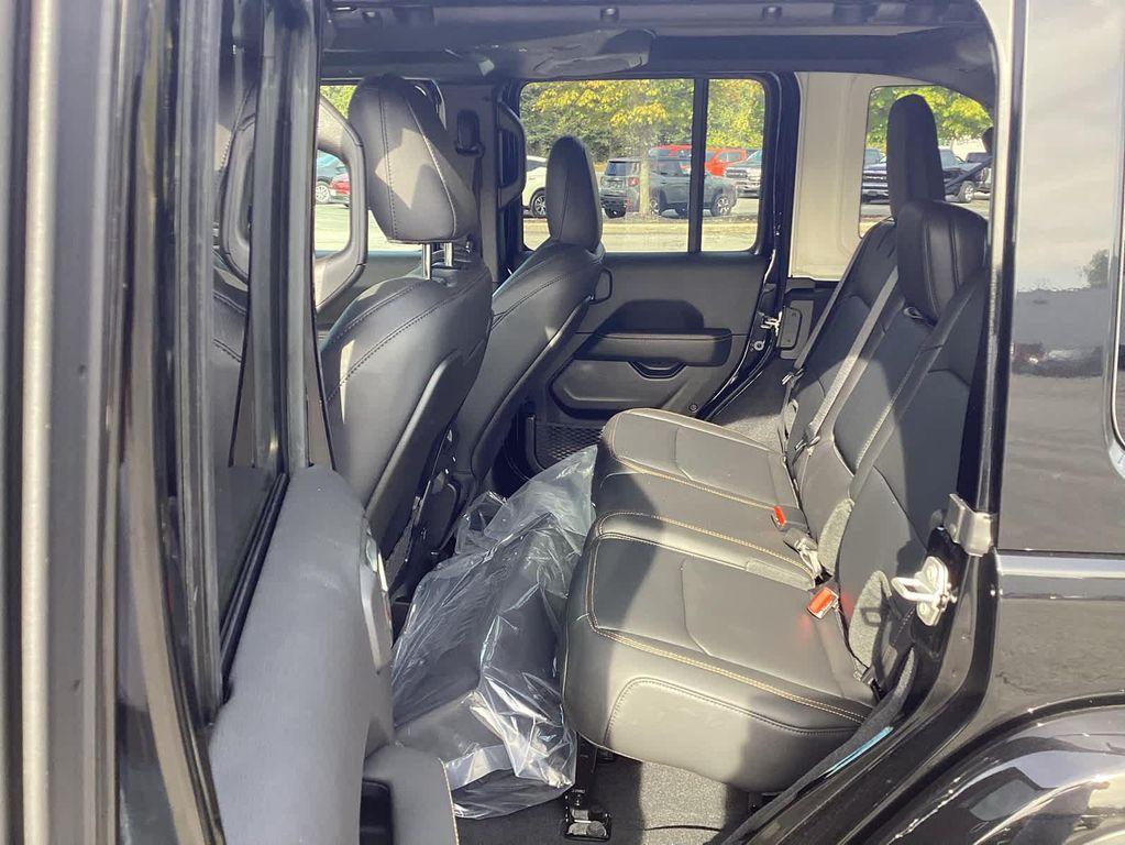 new 2025 Jeep Wrangler car, priced at $54,010
