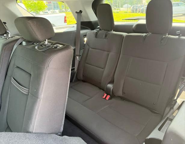 used 2021 Ford Explorer car, priced at $24,800