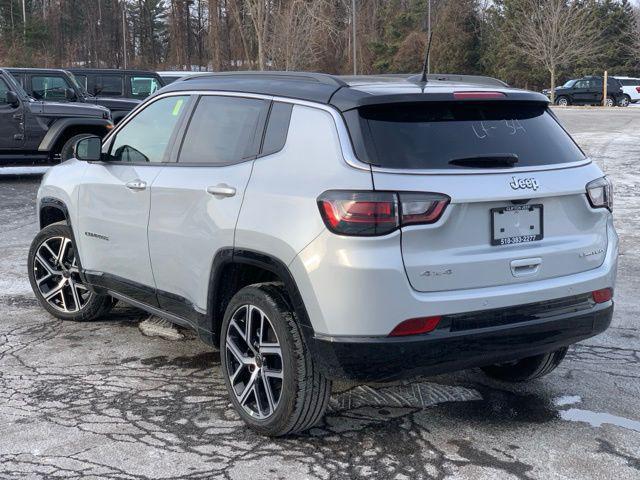 new 2025 Jeep Compass car, priced at $41,385